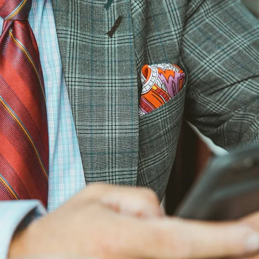 L'élégance intemporelle du manteau en tweed pour homme